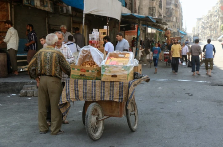 Un marché dans la ville syrienne d'Alep, le 12 août 2016