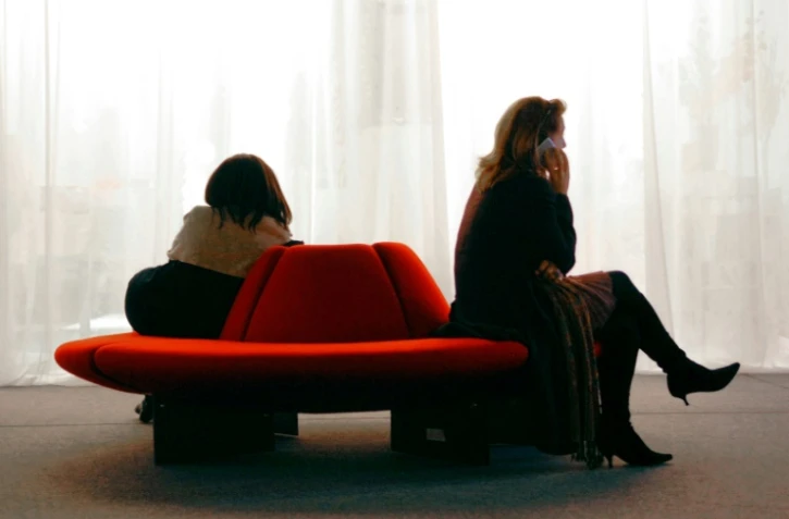 9,5% des femmes de 15 ans ou plus étaient au chômage en 2015 contre 10,5% des hommes 