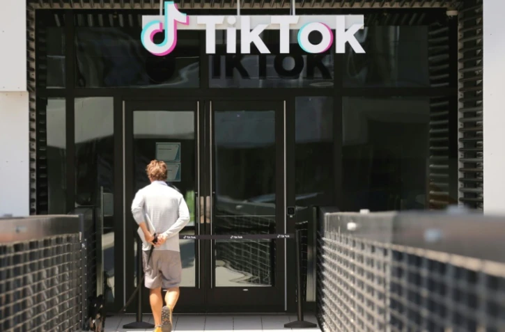 Les Etats-Unis ont annoncé l'interdiction, à partir de dimanche, du téléchargement des applications TikTok et WeChat