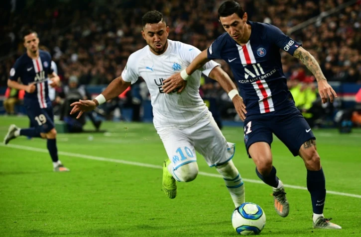 Le Marseillais Dimitri Payet (g) Ă la lutte avec l'Argentin du PSG Angel Di Maria, le 27 octobre 2019 au Parc des Princes