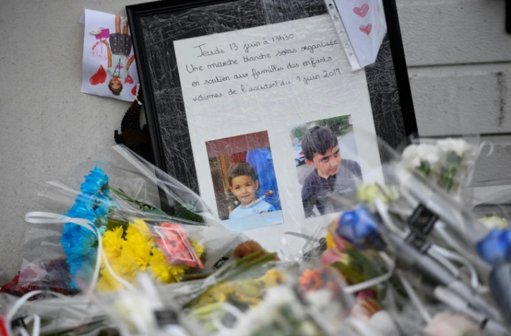 Hommage à Lorient le 11 juin 2019 aux deux jeunes garçons fauchés par une voiture, dont l'un a été tué et l'autre grièvement blessé