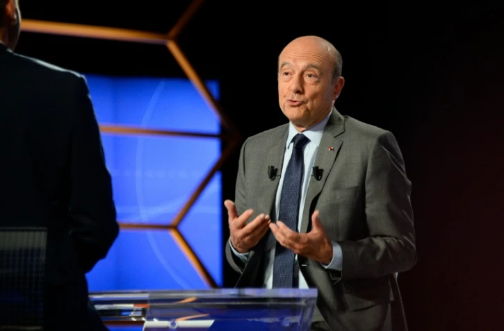 Le maire de Bordeaux Alain Juppé participe à une émission à la chaîne TF1, le 12 juin 2016
