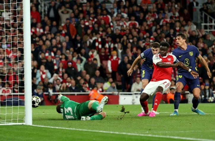 L'attaquant d'Arsenal Bukayo Saka marque le but de la qualification contre l'Atlético Madrid mardi en demi-finale de la Ligue des champions à l'Emirates Stadium de Londres.