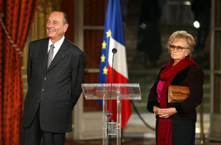 Jacques et Bernadette Chirac en 2002 lors de la Galette des Rois à l'Elysée