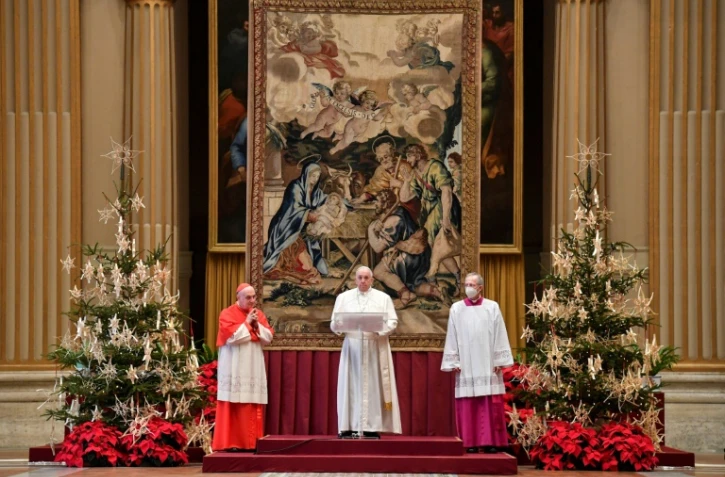 Le pape François (c) lors de son traditionnel message de Noël, le 25 décembre 2020 au Vatican