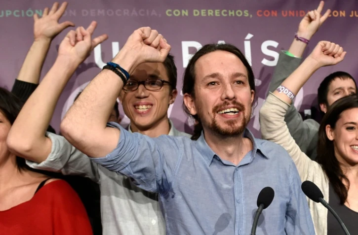 Le dirigeant de Podemos, Pablo Iglesias, célèbre le score de son parti aux législatives le 20 décembre 2015 à Madrid