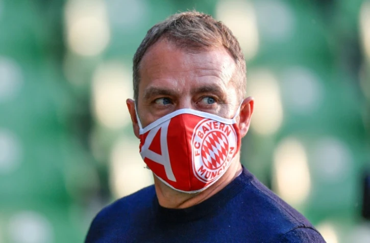 L'entraîneur du Bayern Munich, Hansi Flick, avant le match de Bundesliga sur la pelouse du Werder Brême, le 16 juin 2020