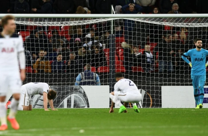 La détresse des joueurs de Tottenham éliminés par La Gantoise en 8e de finale de l'Europa League, le 23 février 2017 à Wembley