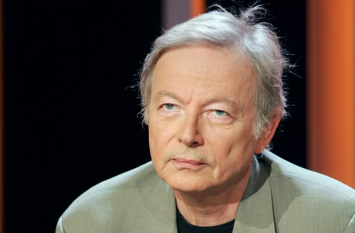 L'éditeur Paul Otchakovsky-Laurens, fondateur des éditions P.O.L. à Paris, le 7 juin 2005