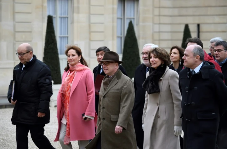 Les ministres à leur arrivée à pied à l'Elysée le 4 janvier 2017 à Paris
