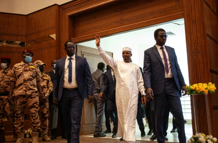 Le chef de la junte au pouvoir depuis 2021 au Tchad, le général Mahamat Idriss Déby Itno arrive au ministère tchadien des Affaires étrangères, à N'Djamena le 2 mars 2024