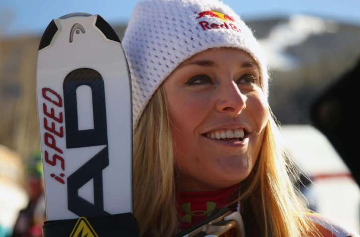 L'Américaine Lindsey Vonn pose après sa victoire au super-G de Beaver Creek dans le Colorado, le 7 décembre 2011