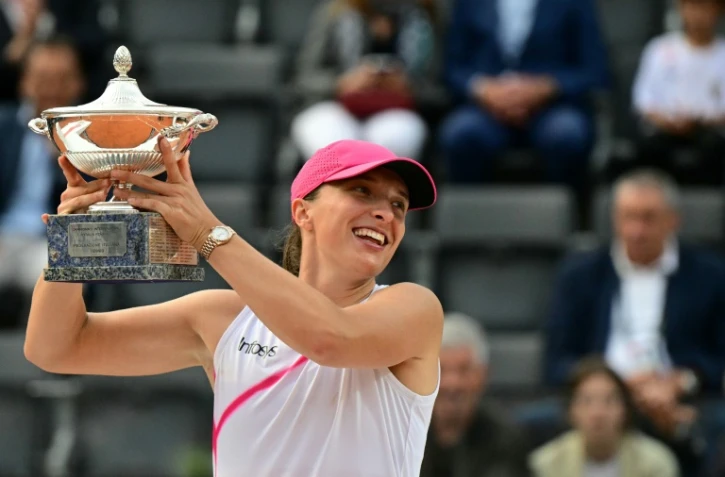 La Polonaise Iga Swiatek, numéro un mondial, après sa victoire en finale du WTA 1000 de Rome, le 18 mai 2024