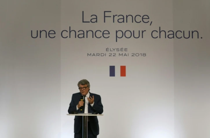Jean-Louis Borloo, auteur d'un rapport sur l'action à mener dans les quartiers prioritaires, le 22 mai 2018 à Paris