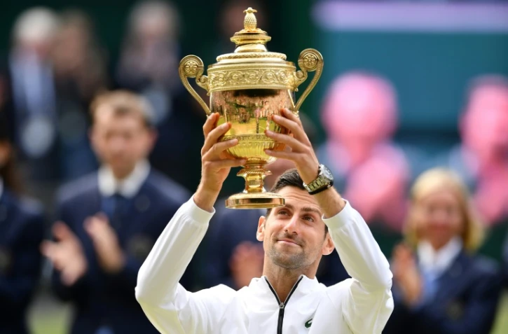 Novak Djokovic remporte le tournoi de Wimbledon le 14 juillet 2019 en battant Roger Federer