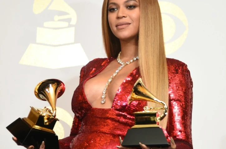 La diva pop Beyoncé, le 12 février 2017 à Los Angeles après la cérémonie des Grammy music Awards