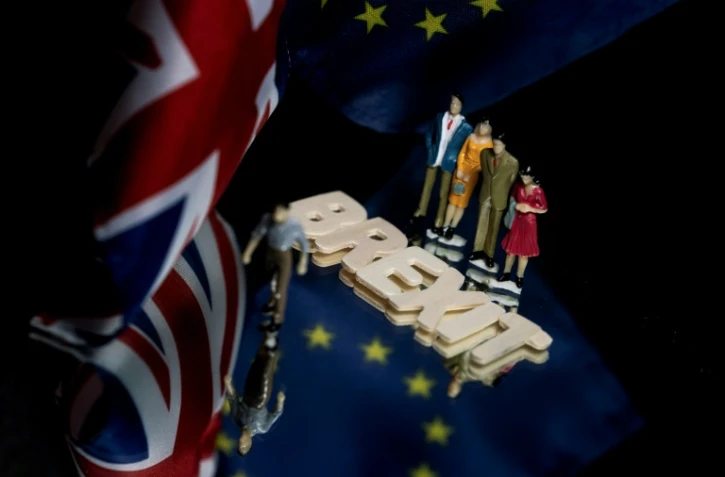 Les drapeaux du Royaume-Uni et de l'Union européenne, le 5 janvier 2020 à Bruxelles