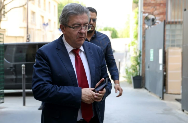 Jean-Luc Mélenchon arrive au siège de LFI le 29 avril 2022 à Paris