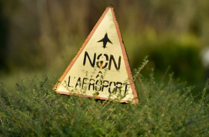 Le projet de transfert d'aéroport à Notre-Dame-des-Landes est abandonné