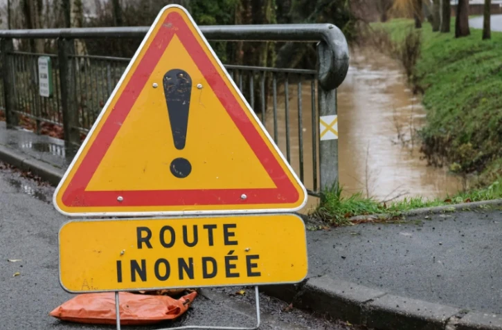 Météo France a émis une nouvelle vigilance aux orages et pluie-inondations pour jeudi