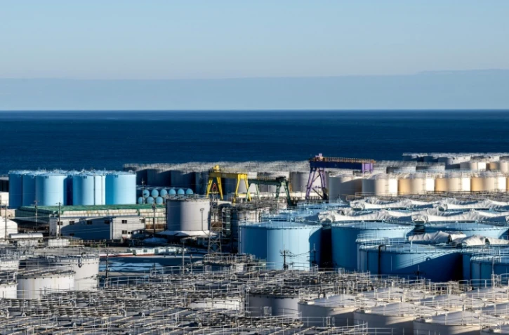 Les réservoirs d'eau contaminée à la centrale nucléaire de Fukushima Daiichi, au Japon, le 20 janvier 2023