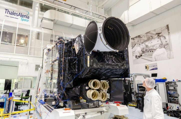Photo diffusée par Thales Alenia Space le 9 septembre 2022 du MTG-I1, un satellite météo troisième génération, à Cannes