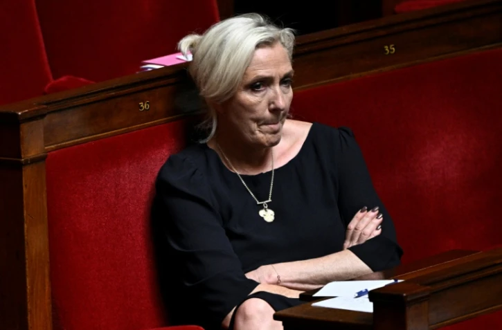La présidente du groupe parlementaire du Rassemblement national, Marine Le Pen, à l'Assemblée nationale, le 1er juillet 2025 à Paris