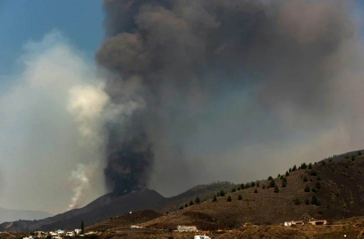 Le volcan Cumbre Vieja en éruption sur l'île de Palma, aux Canaries, en Espagne, le 26 septembre 2021