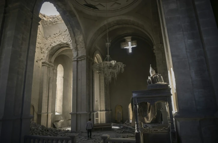 La cathédrale de Choucha, endommagée par des bombardements, à 15 kilomètres de Stepanakert, le 13 octobre 2020 en Azerbaïdjan