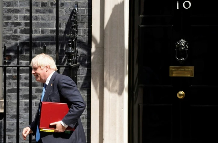 Boris Johnson quitte le 10 Downing Street le 20 juillet 2022 pour se rendre au Parlement