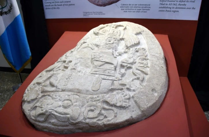 Un autel vieux de 1.500 ans récemment découvert sur un site archéologique du nord du Guatemala, au musée d'archéologie et d'ethnologie de Guatemala city, le 12 septembre 2018