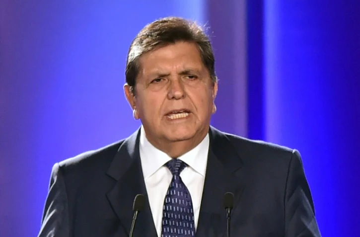 Photo d'archives de l'ex-président du Pérou Alan Garcia, prise le 3 avril 2016. Alan Garcia s'est donné la mort à Lima le 17 avril 2019, alors qu'il allait être arrêté pour charges de corruption.