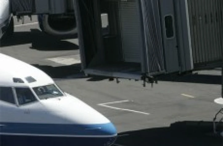 L'aéroport de Roland Garros &quot; Gillot &quot;, à quelques kilomètres de Saint Denis (côte nord)