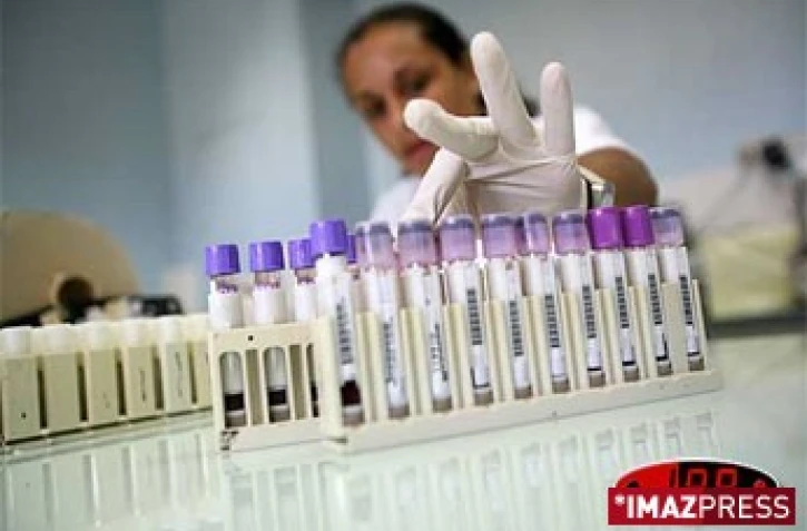 Le laboratoire de biologie du CHD de Bellepierre (Saint-Denis)