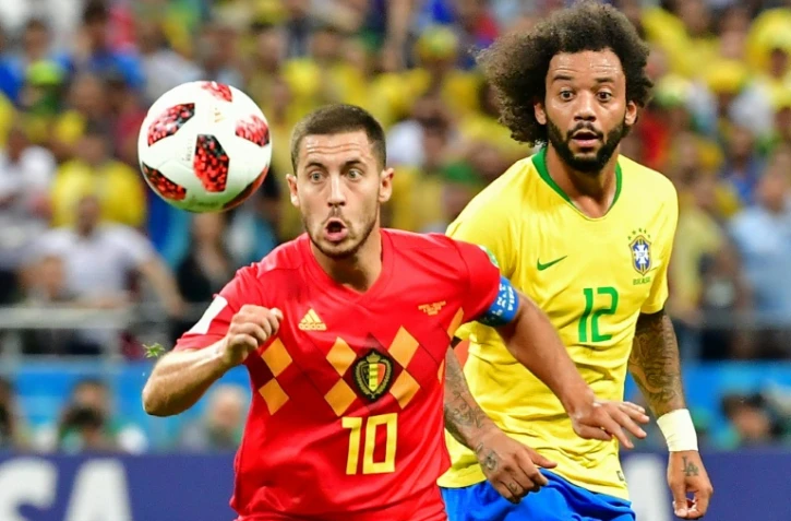 L'attaquant belge Eden Hazard (g) lors du quart de finale face au Brésil, à Kazan, le 6 juillet 2018 