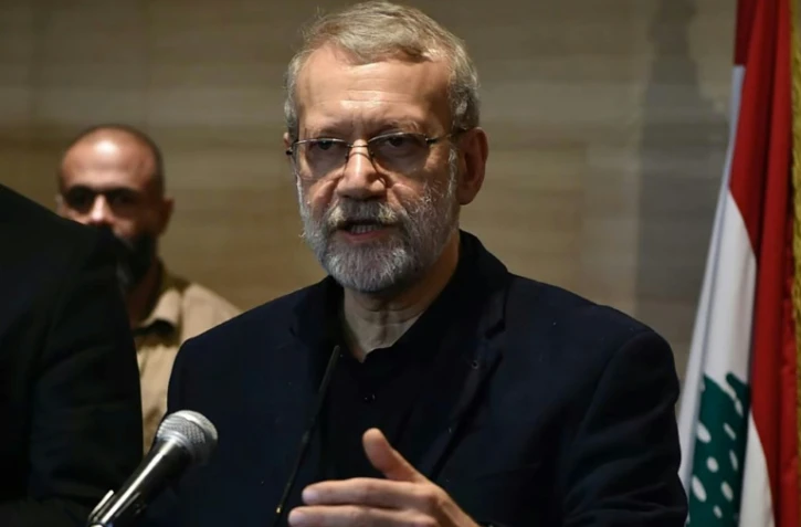 Ali Larijani, chef de l'appareil sécuritaire iranien, le 15 novembre 2024 à Beyrouth, au Liban