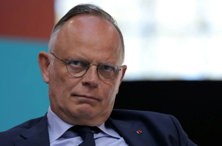 Le maire du Havre, Edouard Philippe, lors d'un meeting du parti Renaissance à la Cité du cinéma à Saint-Denis, au nord de Paris, le 6 avril 2025