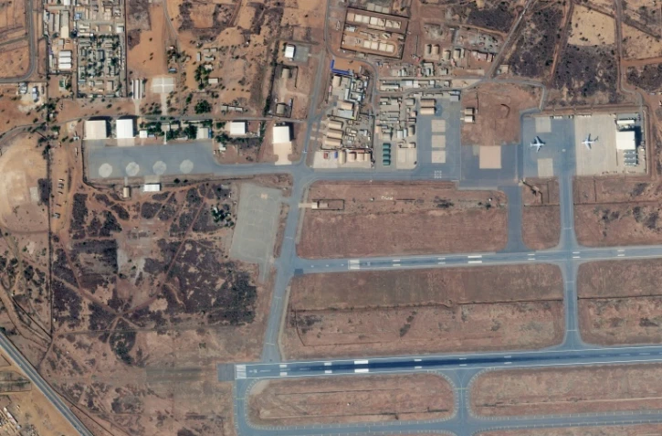 Image satellite prise le 12 janvier 2026 et fournie par Planet Labs PBC, montrant la zone militaire de l’aéroport de Niamey, au Niger