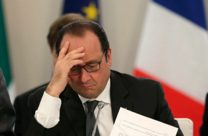 Le président François Hollande au Bourget le 1er décembre 2015