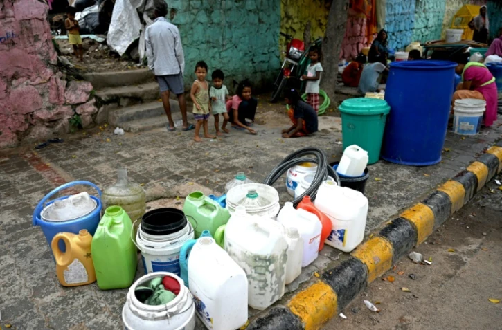 Les enfants d'Asie du Sud sont confrontés à une importante pénurie d'eau, aggravée par les effets du changement climatique, selon l'Unicef