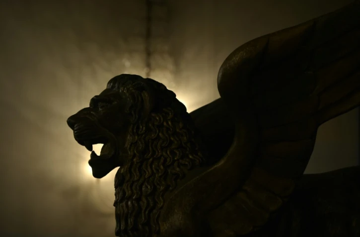 La statue d'un lion ailé au Lido de Venise, le 2 septembre 2013