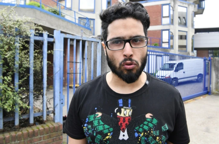 Jawad Bendaoud à sa sortie du tribiunal de Bobigny en avril 2018, après avoir été condamné pour des violences sur son ex-compagne