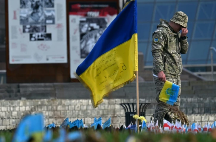 Un soldat à Kiev, en Ukraine, le 10 novembre 2023