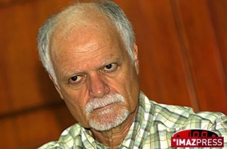 Élie Hoarau, secrétaire général du parti communiste réunionnais