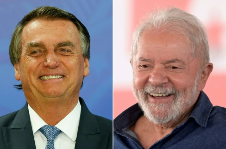 Le président brésilien Jair Bolsonaro (à gauche) et l'ancien président Luiz Inacio Lula da Silva, les deux favoris de la présidentielle brésilienne d'octobre