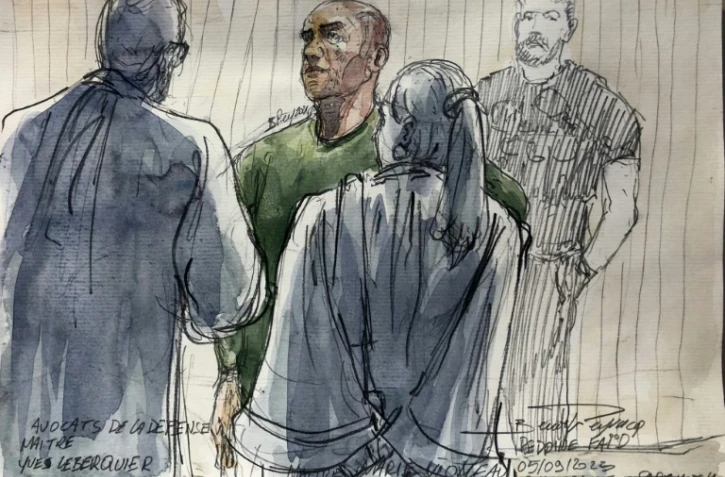 Croquis d'audience de Rédoine Faïd à l'ouverture de son procès devant la cour d'assises de Paris, le 5 septembre 2023