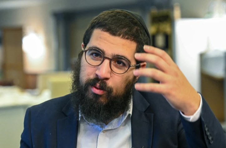 Le rabbin Mendel Moscowitz à Balatonszöd, en Hongrie, le 28 novembre 2023