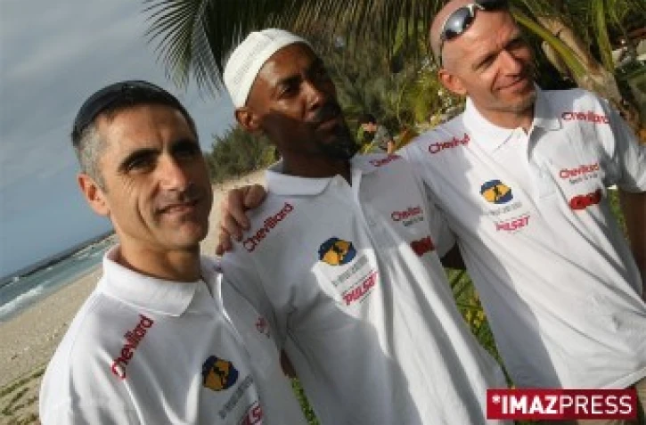 Mardi 21 Octobre 2008

Eddy Myrtal,Laurent Jalabert,et Demaria Alain