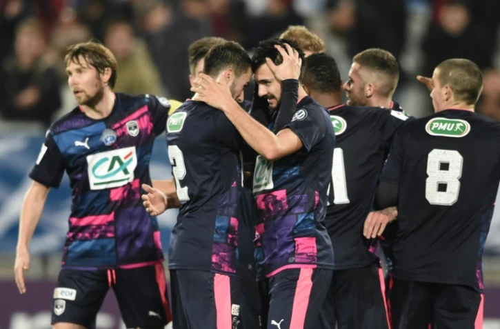 Les joueurs de Bordeaux se congratulent après un but contre Dijon en Coupe de France, le 31 janvier 2017 au Matmut Atlantique