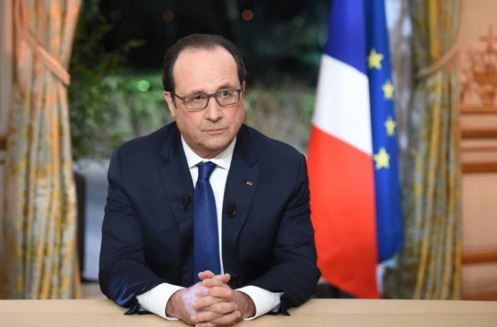 Le président français François Hollande avant son interview par TF1 et France 2, le 11 février 2016, au palais de l'Elysée à Paris